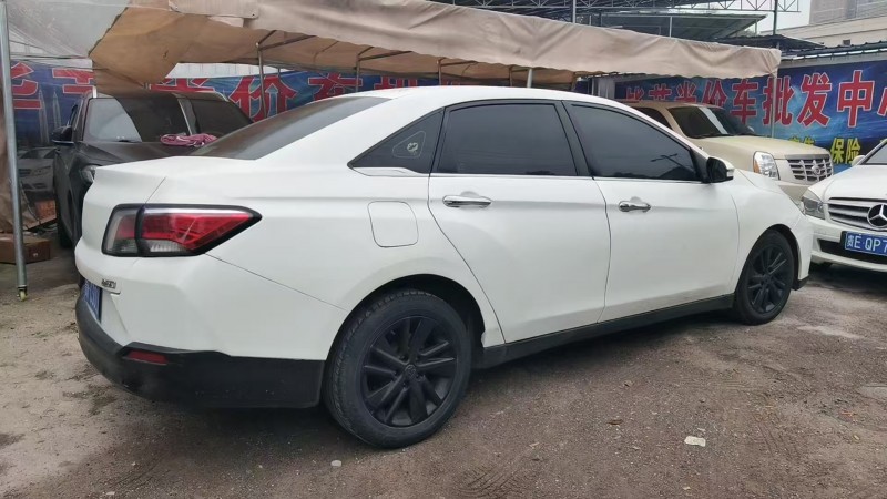銅仁19年啟辰D608