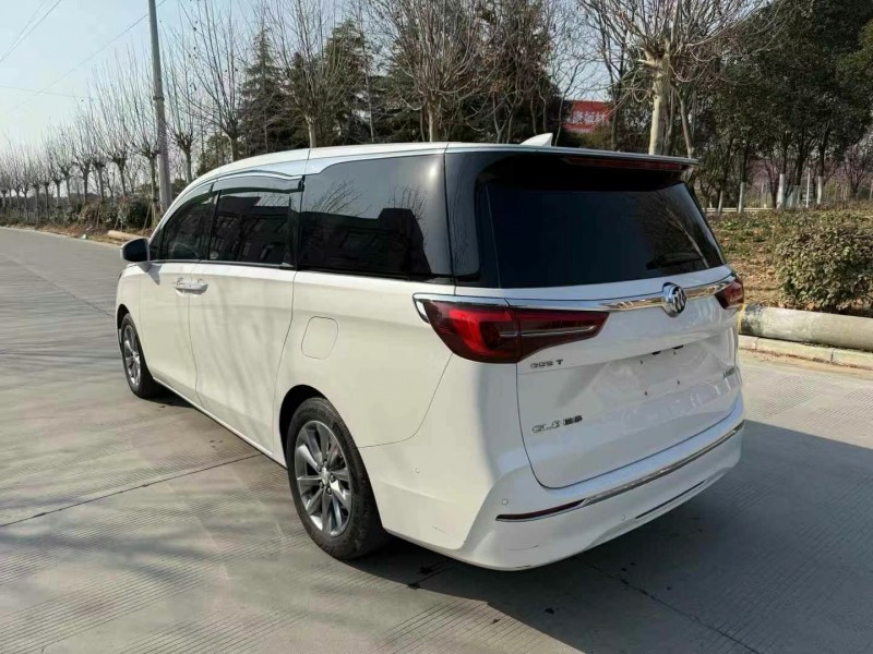 徐州22年别克GL86