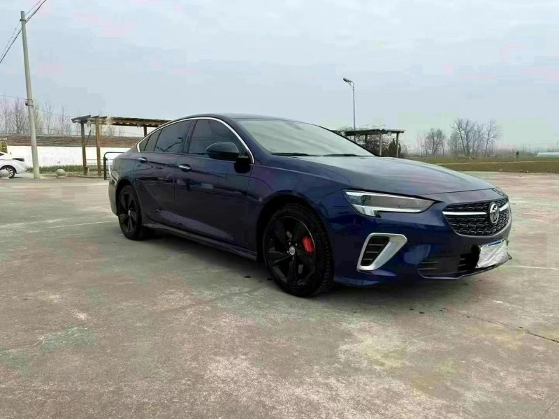 徐州21年别克君威3