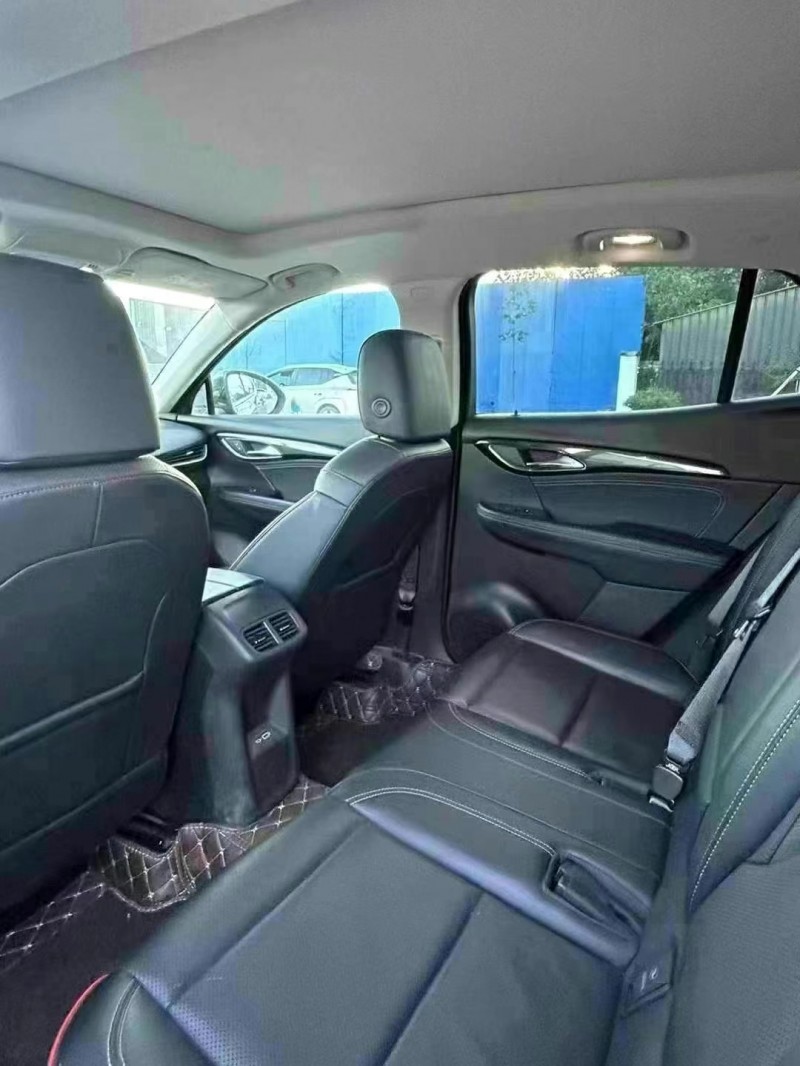 徐州23年别克昂科威8