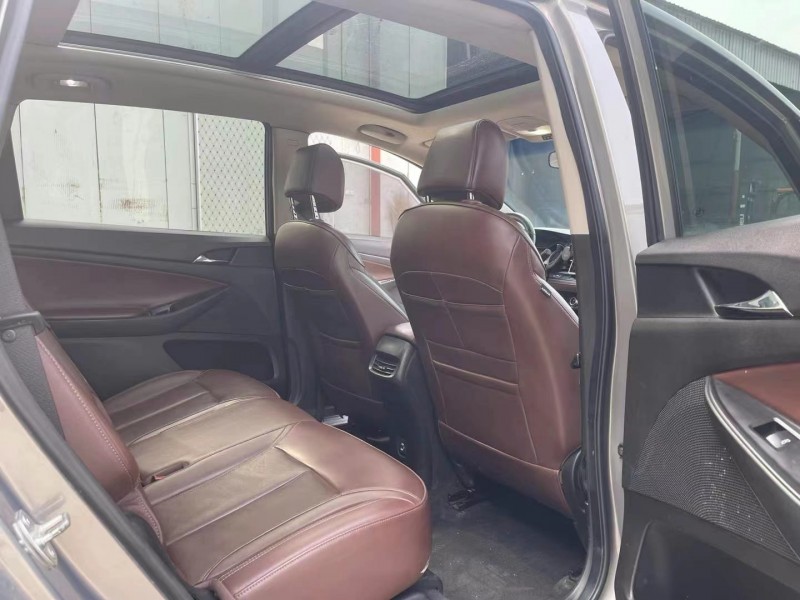 徐州19年别克GL67