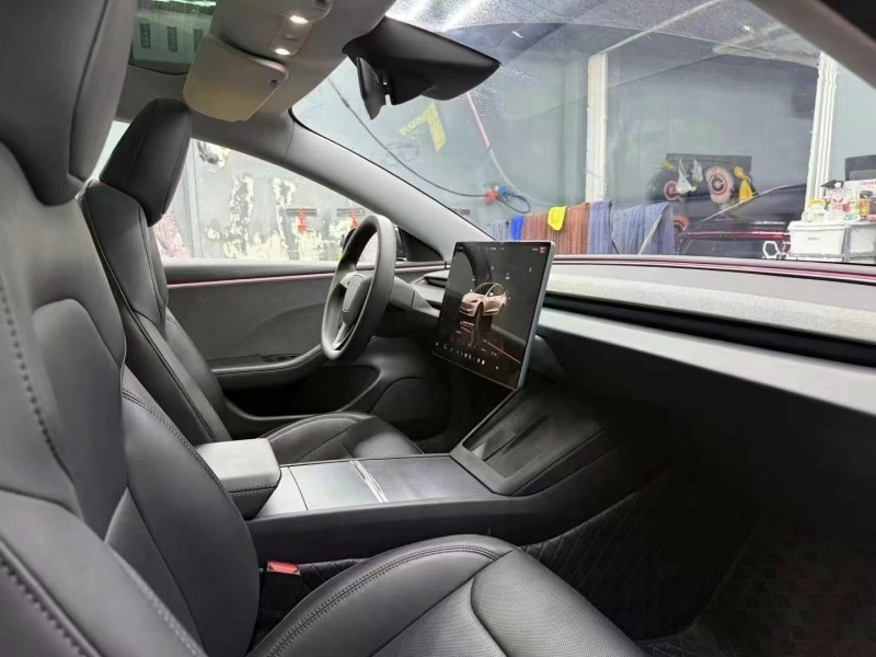 淄博24年特斯拉MODEL 35