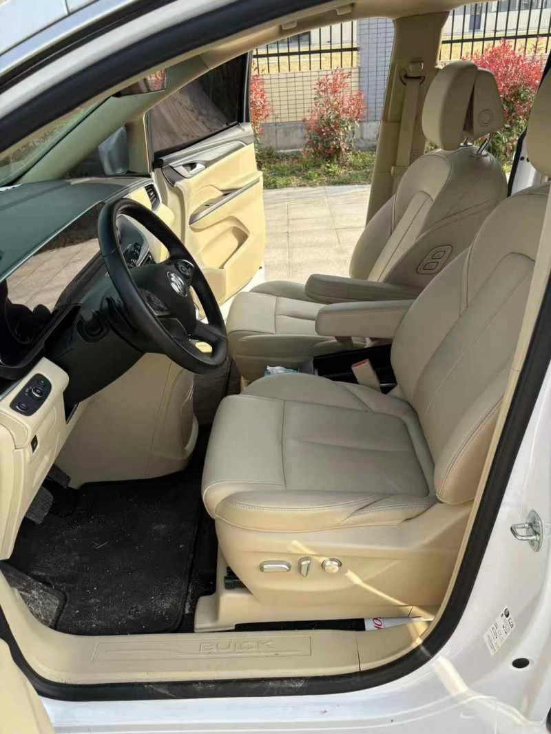 徐州22年别克GL85