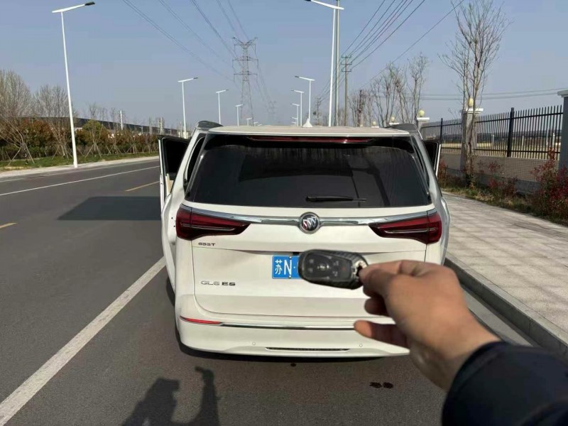 徐州22年别克GL88