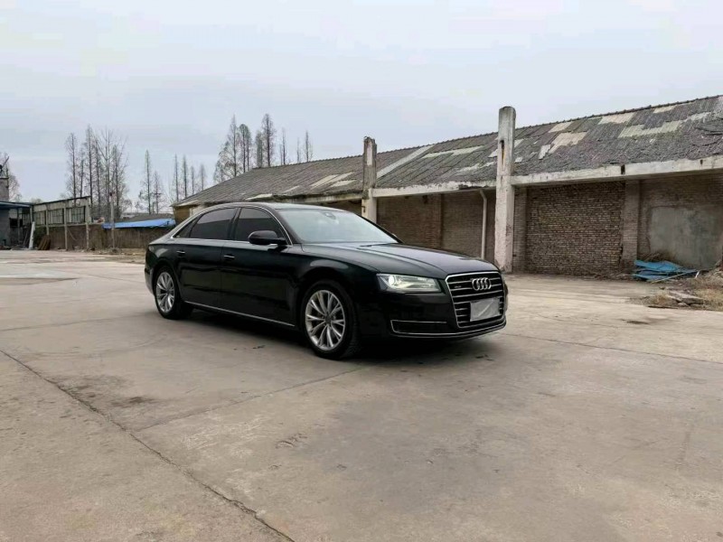 徐州15年奥迪A8L3