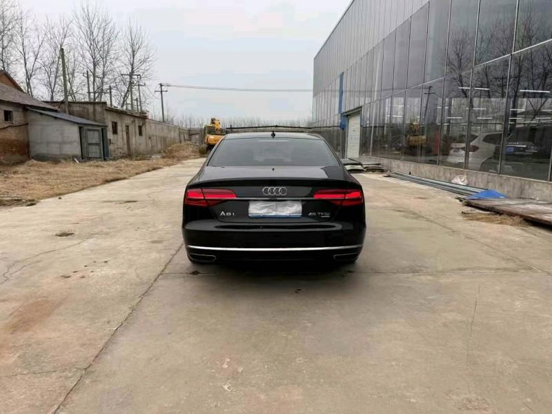 徐州15年奥迪A8L9