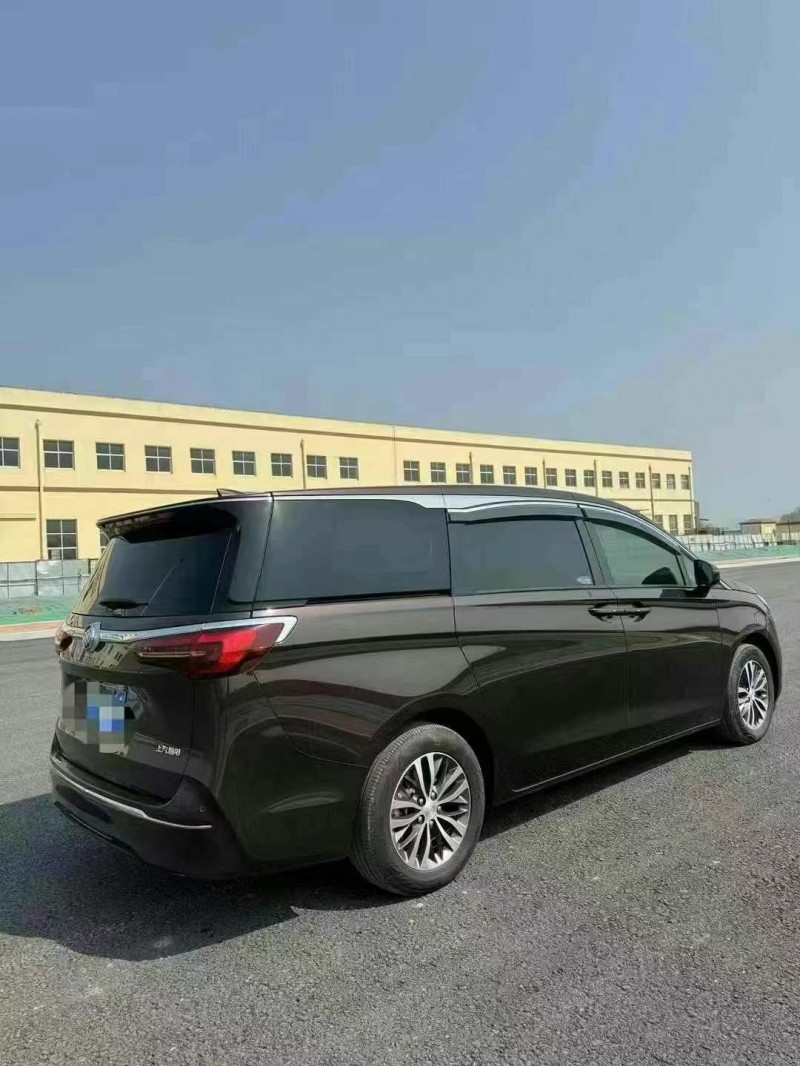 青岛22年别克GL88