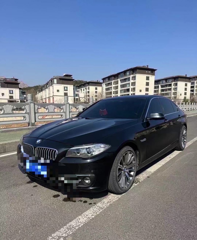 青岛15年宝马5系3