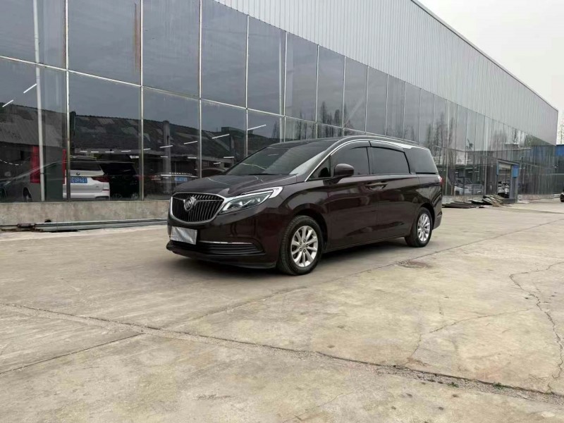 徐州17年别克GL82