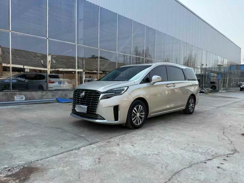 徐州23年别克GL82