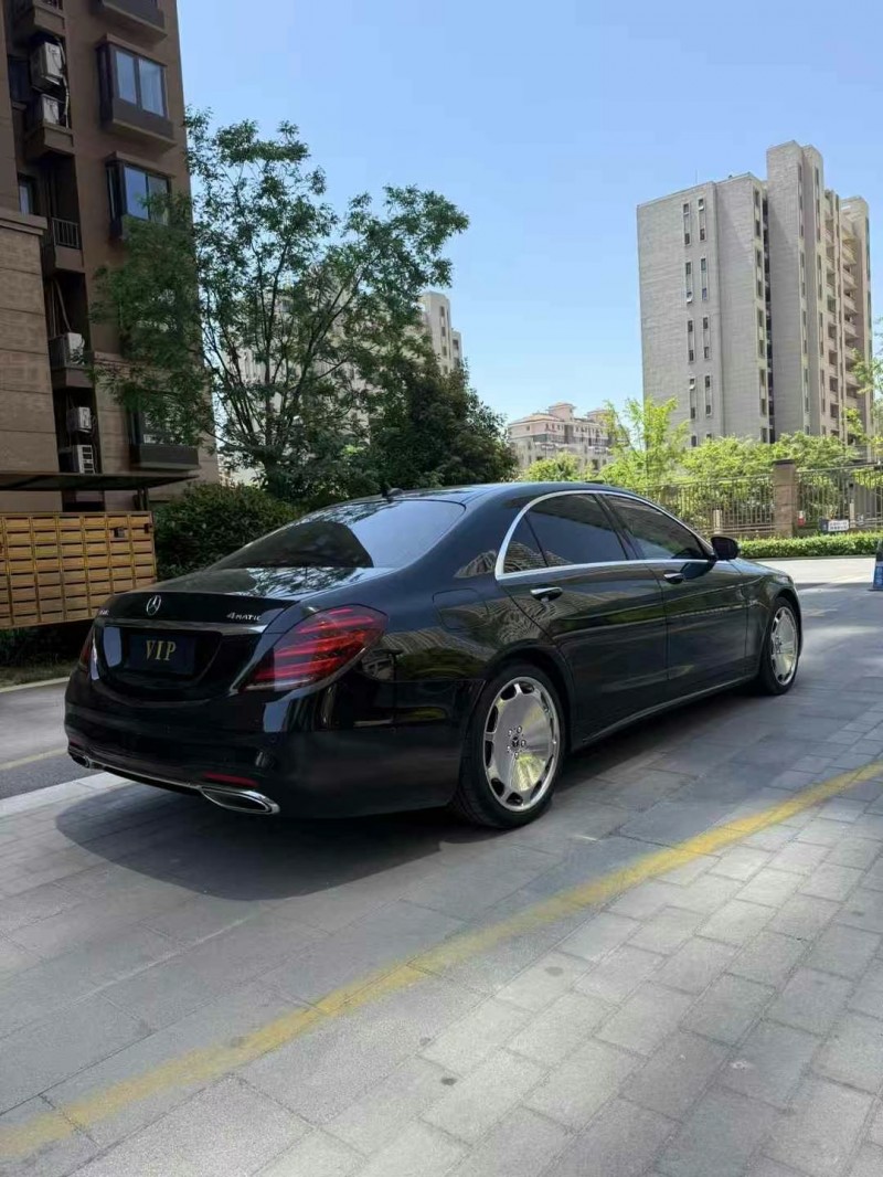 徐州19年奔驰S8