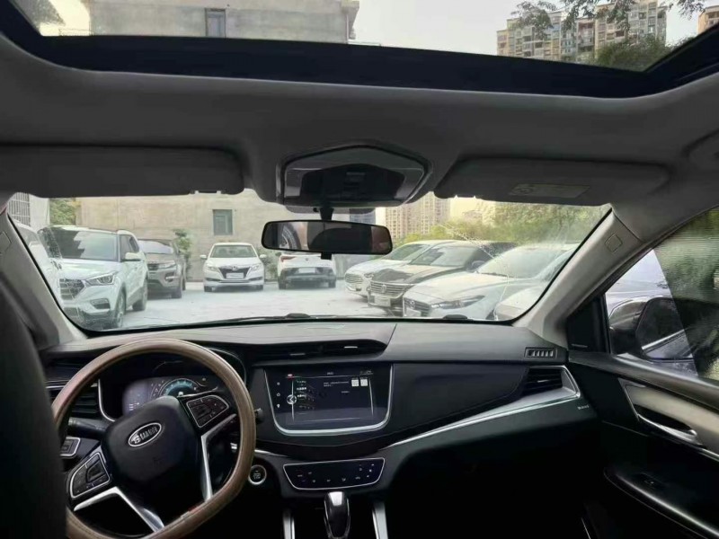 益阳19年SWM斯威汽车G013