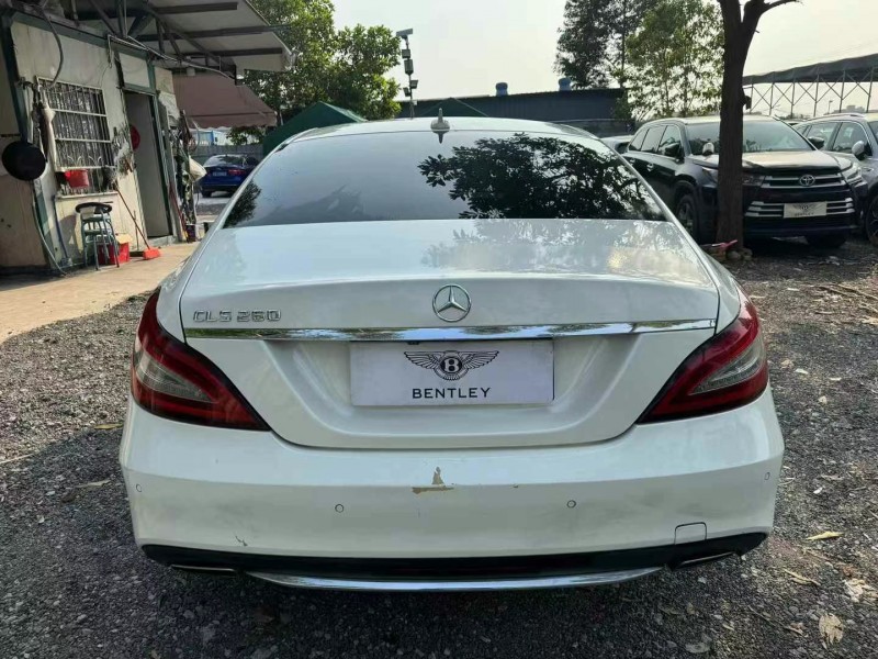 广州16年奔驰CLS9