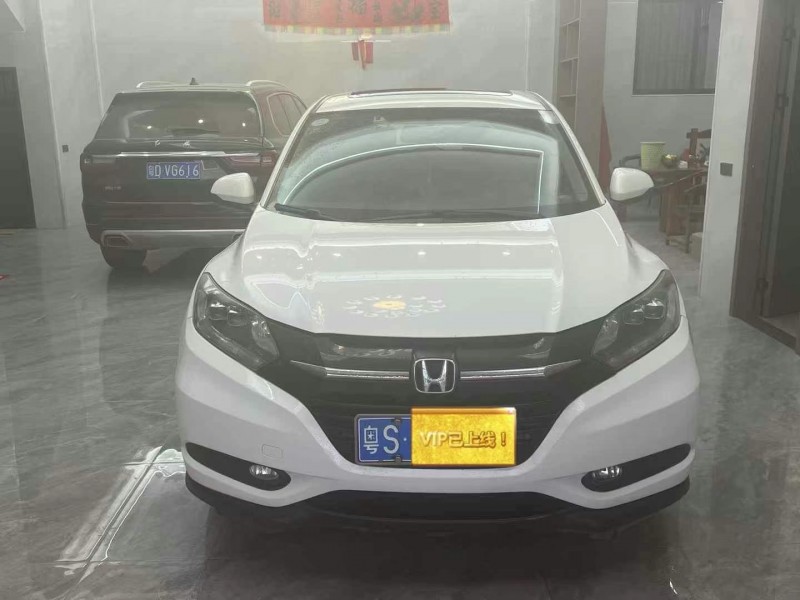 东莞18年本田缤智1