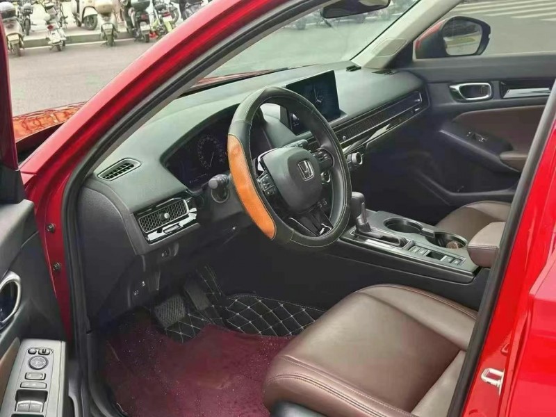 东莞23年本田思域4