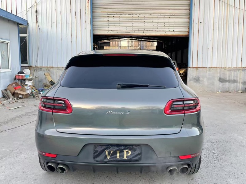 濟寧17年保時捷Macan9