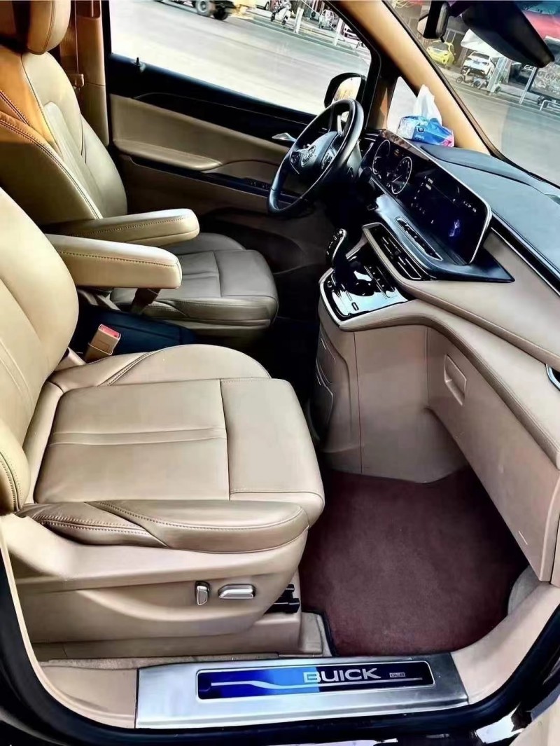 徐州21年别克GL84