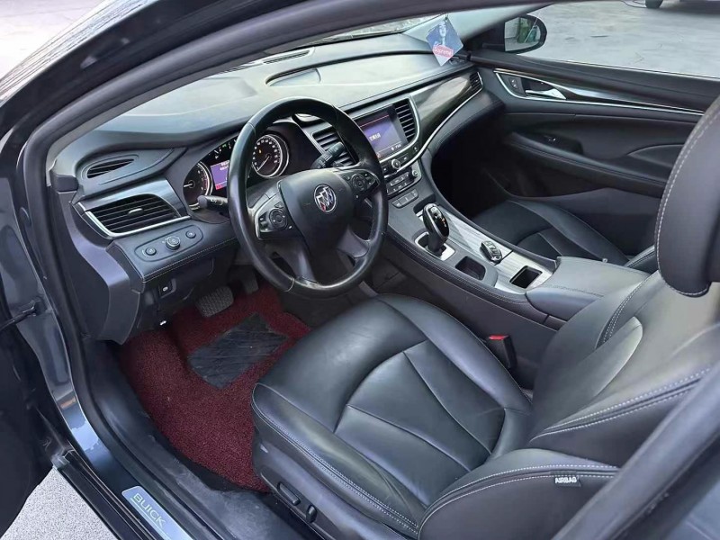 徐州20年别克君越6