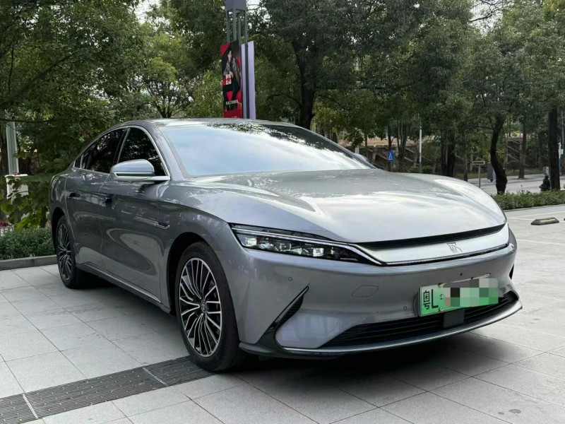 广州23年比亚迪汉3