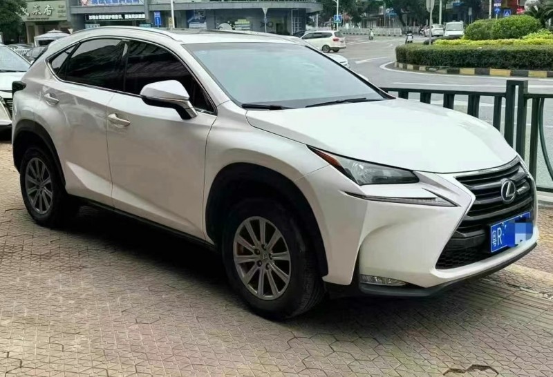 广州15年雷克萨斯NX2