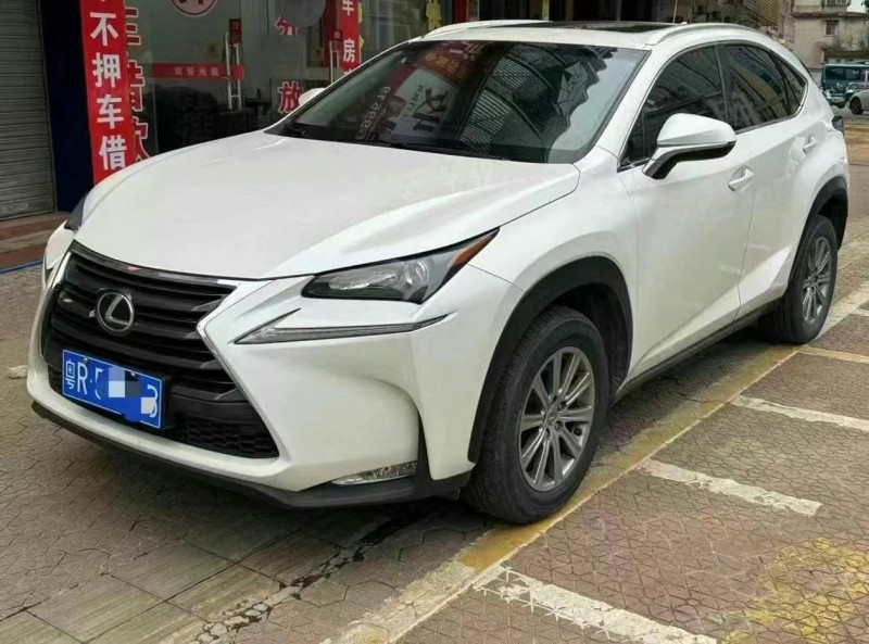 广州15年雷克萨斯NX3