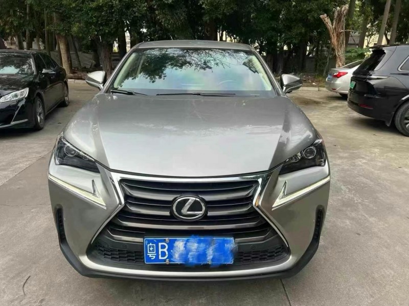 广州16年雷克萨斯NX1