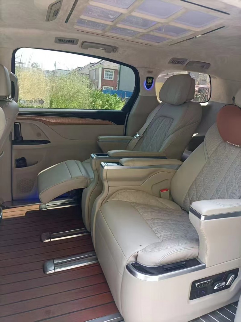 徐州17年别克GL84