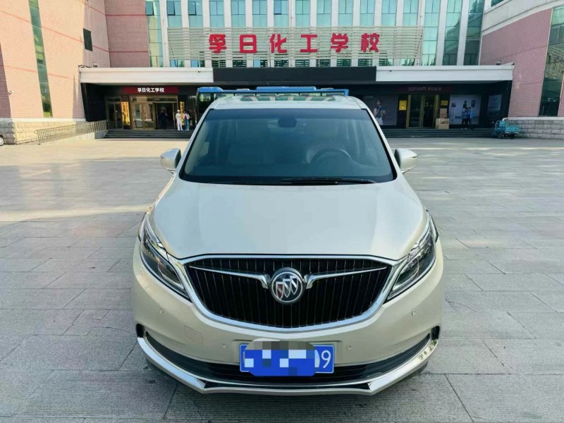 聊城17年別克GL81