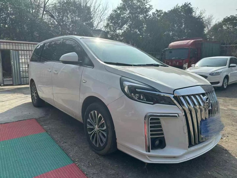 許昌22年別克GL83
