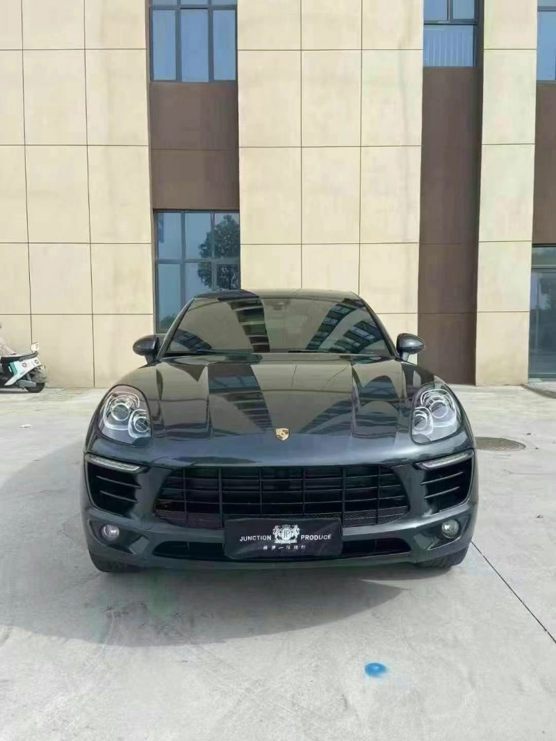 襄陽18年保時捷Macan1