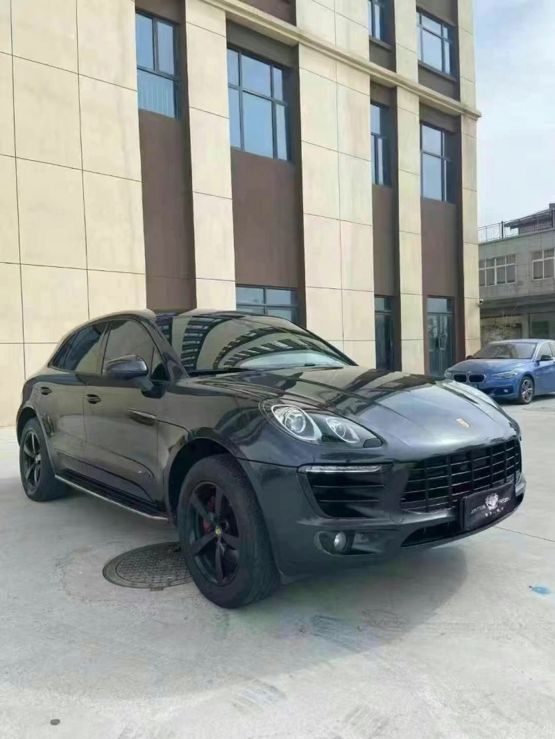 襄陽18年保時捷Macan2
