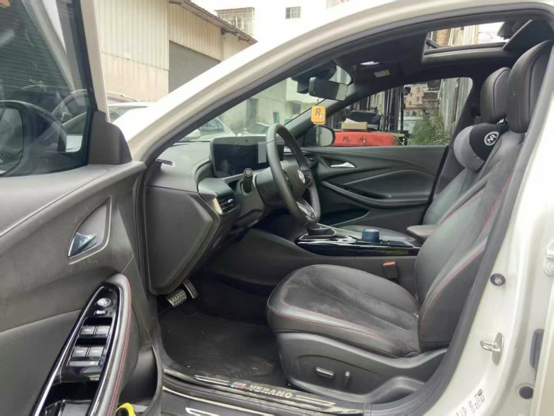 广州23年别克威朗4