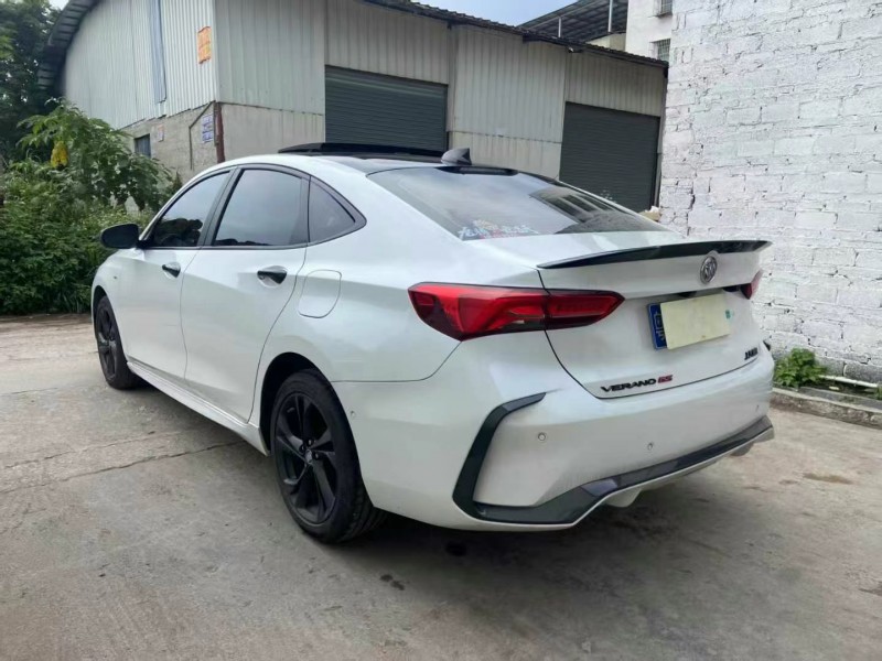 广州23年别克威朗9