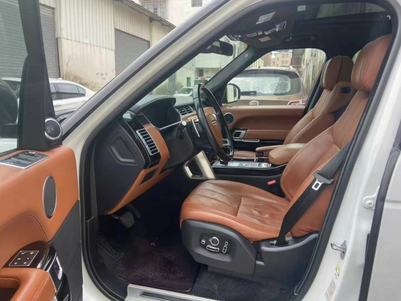 广州17年路虎揽胜行政4