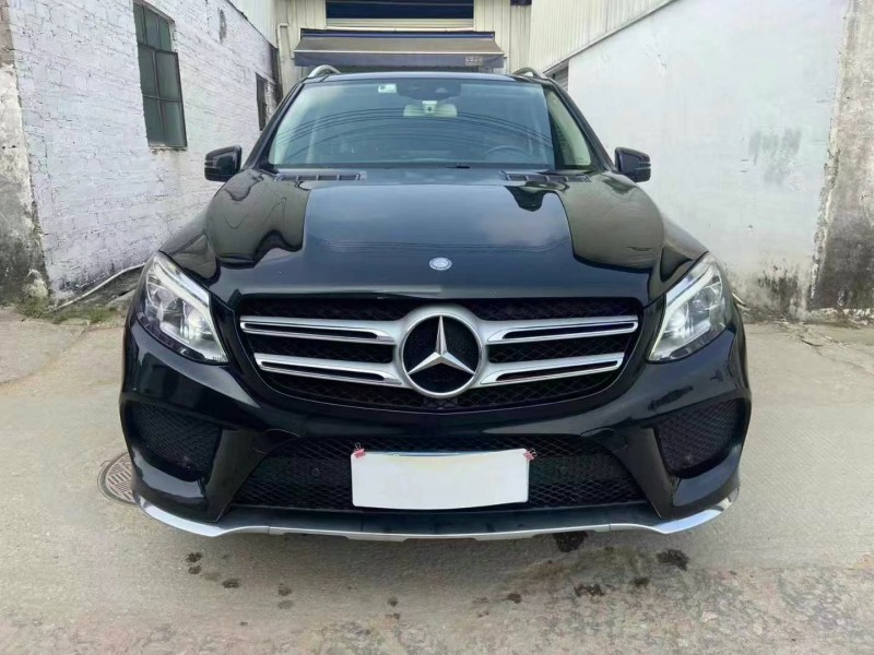 广州17年奔驰GLE1