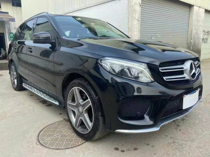 广州17年奔驰GLE2