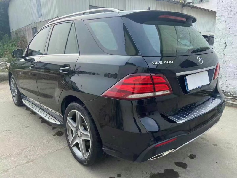 广州17年奔驰GLE9