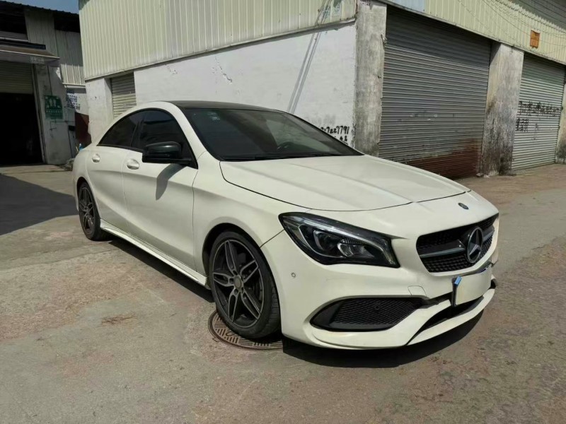 广州17年奔驰CLA2