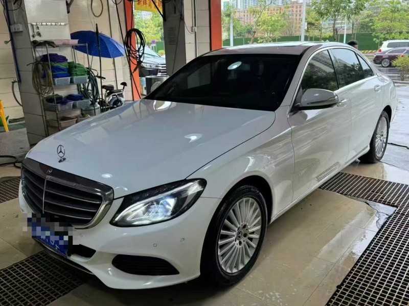 广州17年奔驰C3