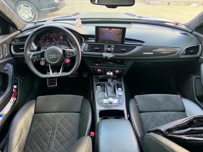 广州16年奥迪S66