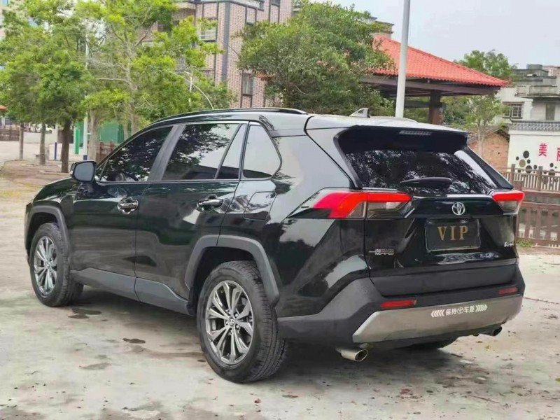 广州24年丰田RAV4荣放7