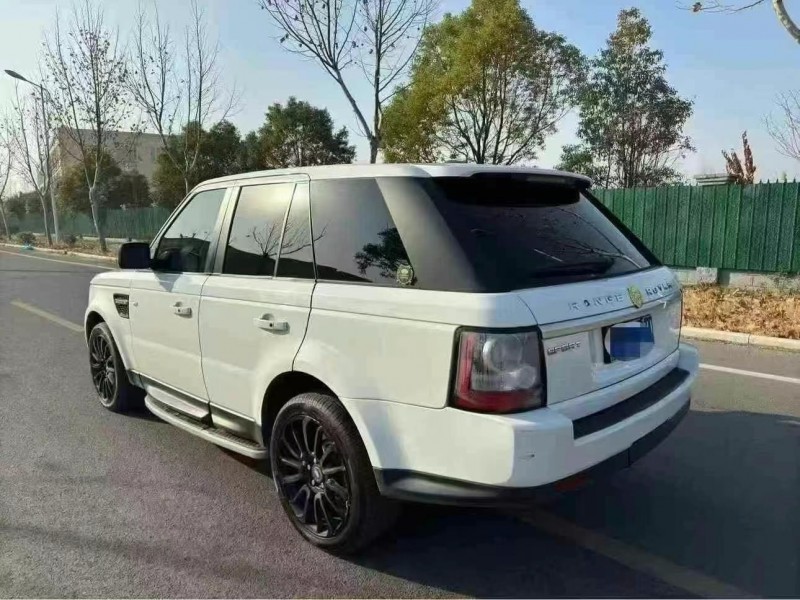 泰州13年路虎揽胜运动9