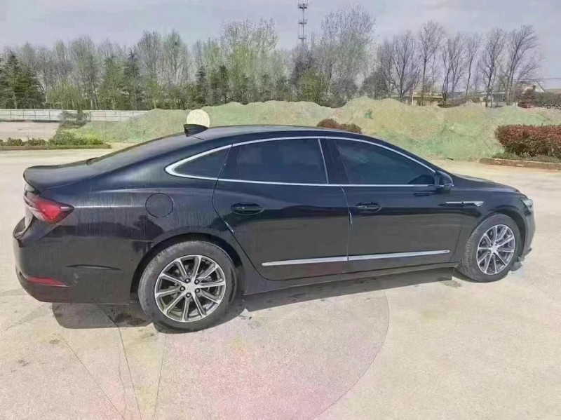 泰州22年别克君越8