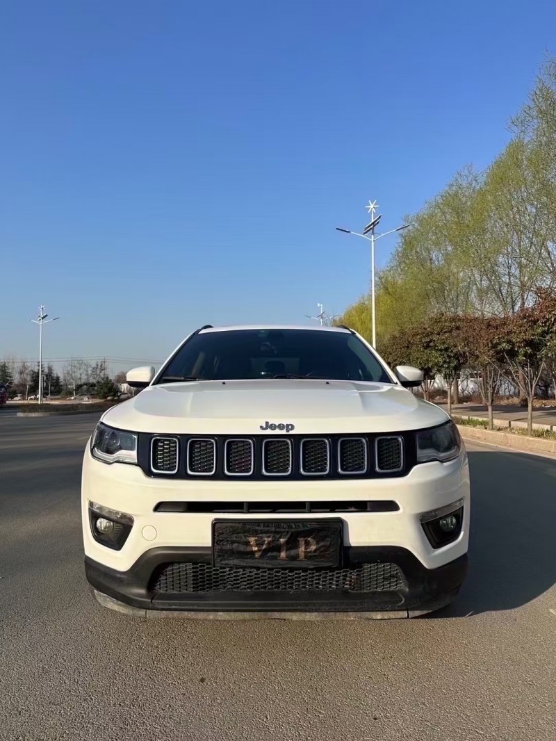 棗莊17年Jeep指南者1