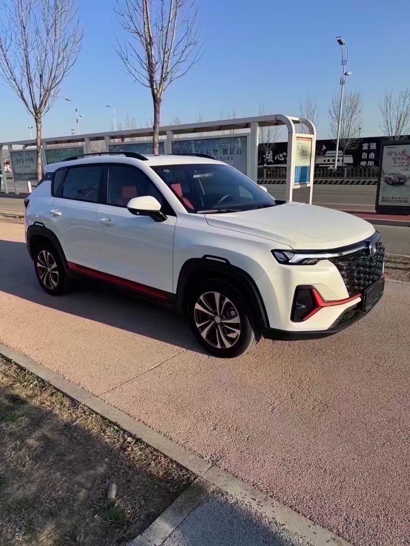 棗莊24年長安汽車CS353