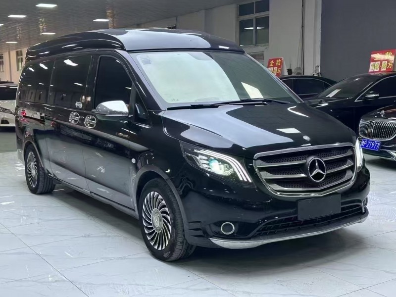 廊坊17年奔驰威霆2