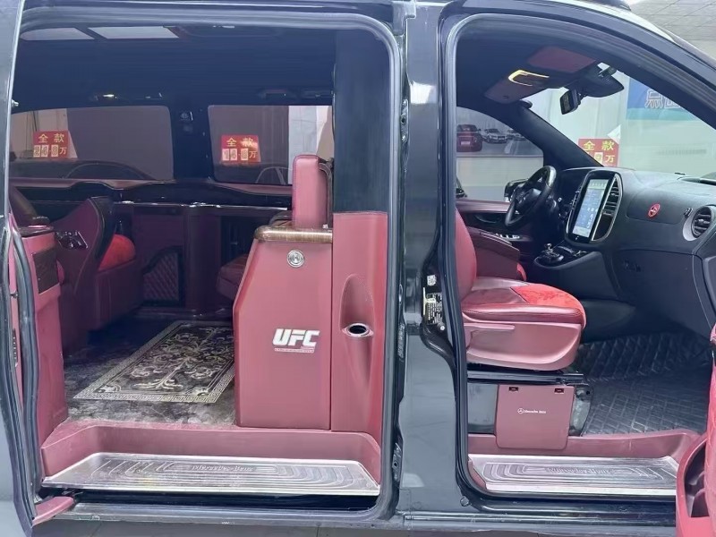 廊坊17年奔驰威霆6