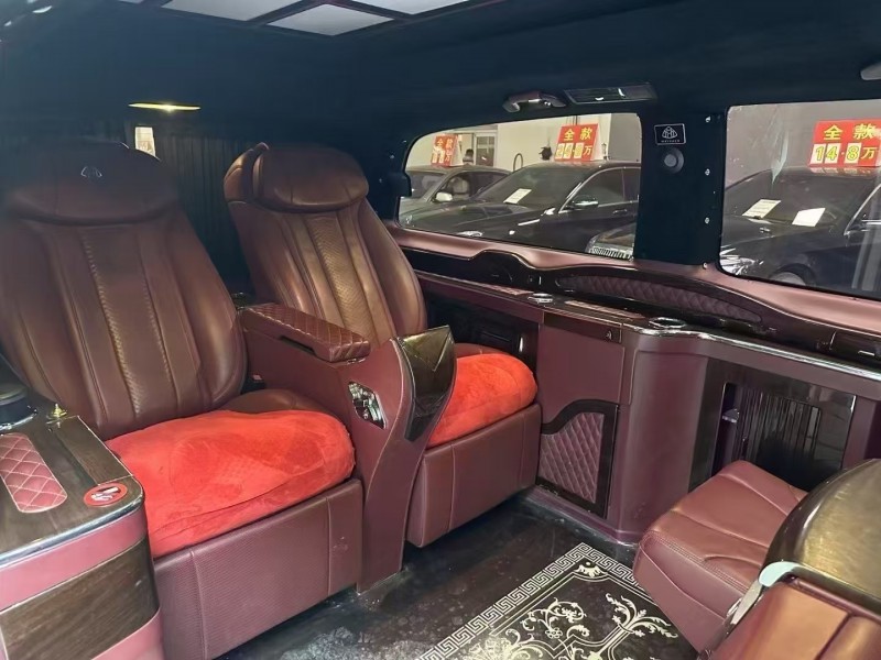 廊坊17年奔驰威霆7