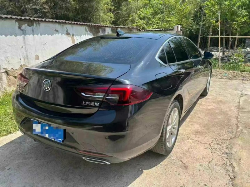 泰州19年别克君威8