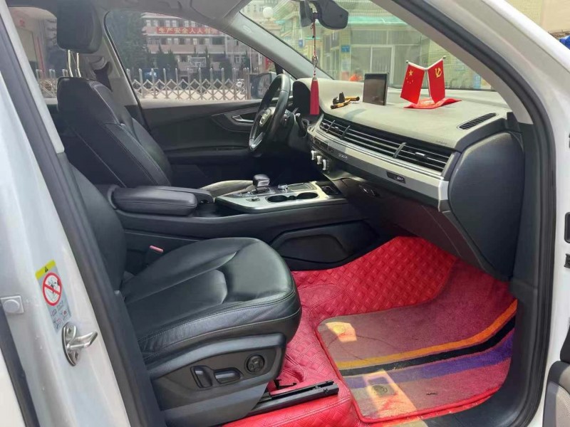 东莞17年奥迪Q77